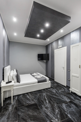 Bedroom 3, Palace Napoli, Napoli