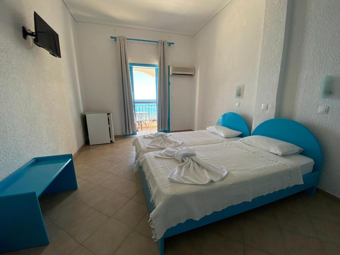 Bedroom 2, Victoria Hotel, North Aegean