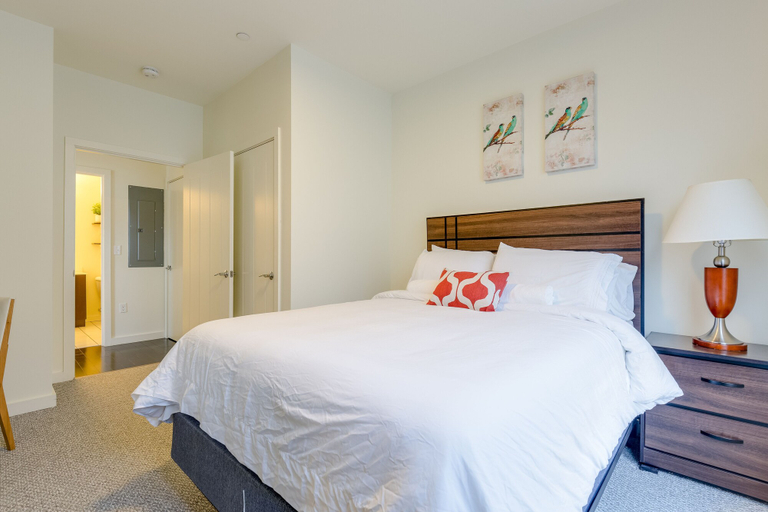Bedroom 2, Peachtree Apartments by Avalon Suites, Atlanta