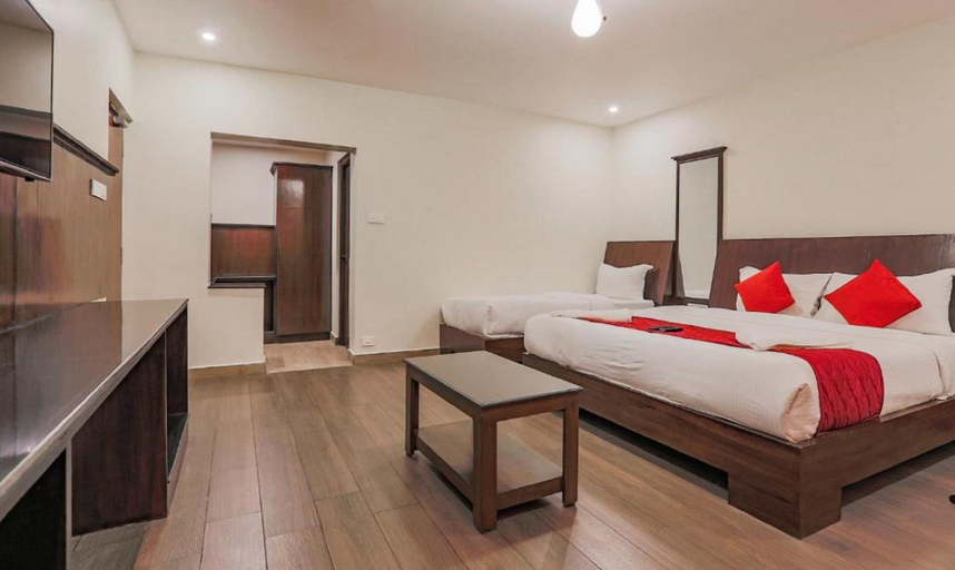 Bedroom 3, The Baron, The Nilgiris
