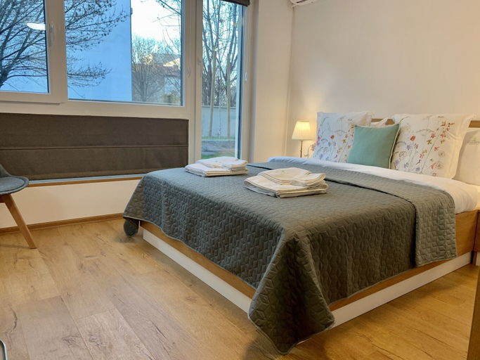 Bedroom 3, Gardenia Apartments, Stolichna