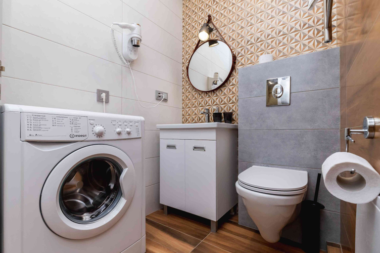 Bathroom 3, More Apartments na Estonskoy 37 k2 49, Sochi gorsovet