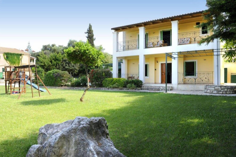 Others 4, Villa Kipos, Ionian Islands