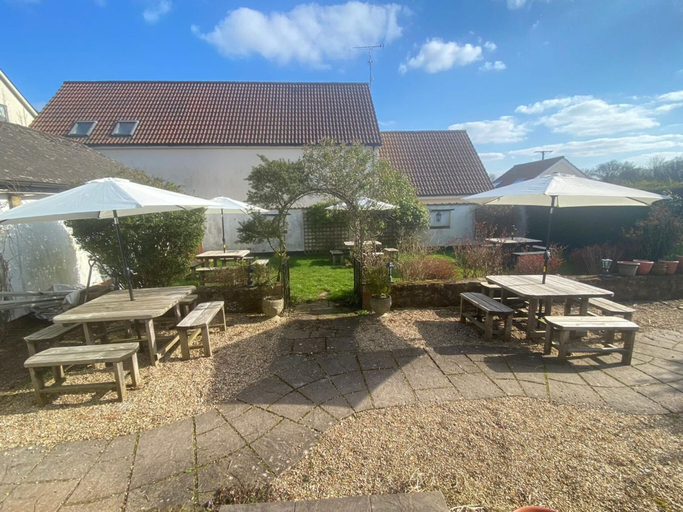 Exterior & Views 2, The Martlet Inn, Somerset