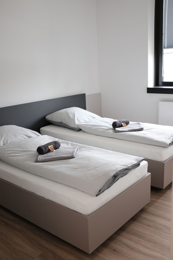 Bedroom 2, aparthotel glück auf Düppelstrasse, Oberhausen