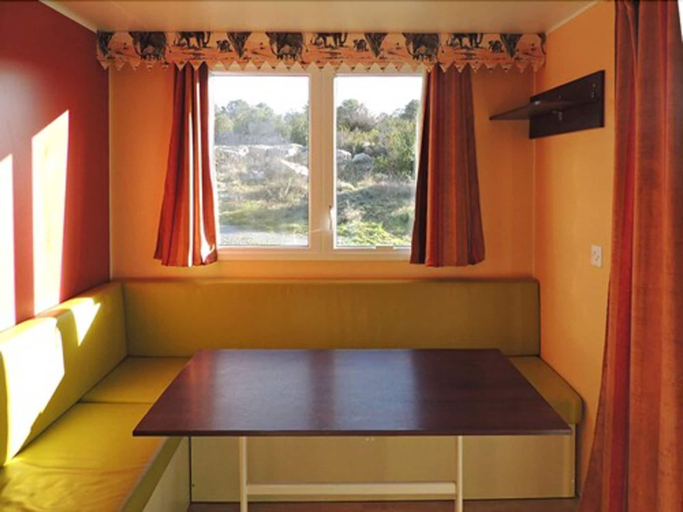 Bedroom 2, Camping Beaume Giraud, Ardèche