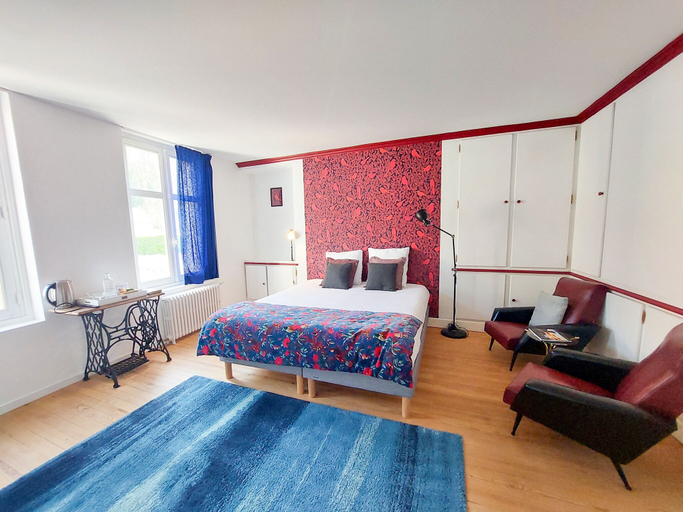 Bedroom 4, Le Huis Clos, Indre-et-Loire