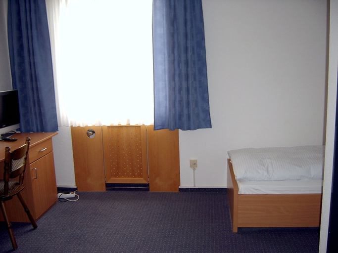 Bedroom 4, Hotel Bürgerhaus, Hochtaunuskreis