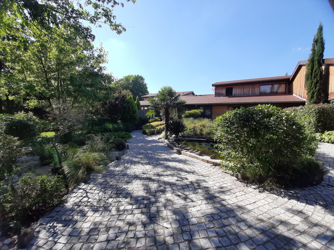Exterior & Views 2, Le Clos du Bois Joli, Ain