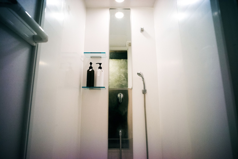 Bathroom 5, Onsen Guesthouse HAKONE TENT - Hostel, Hakone