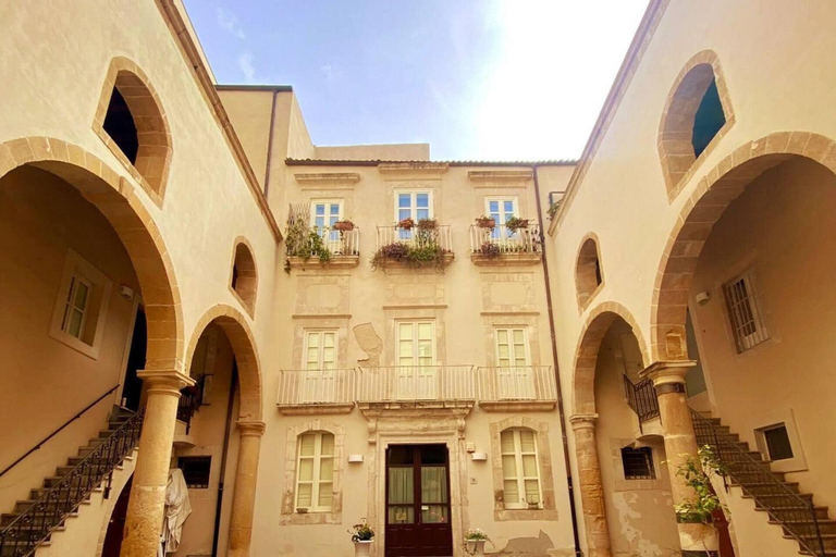Exterior & Views 2, 2-bed Island Retreat - Baroque Courtyard & Views, Syracuse