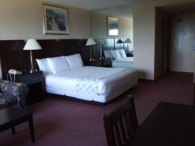 Bedroom 4, Hudson Valley Resort, Ulster