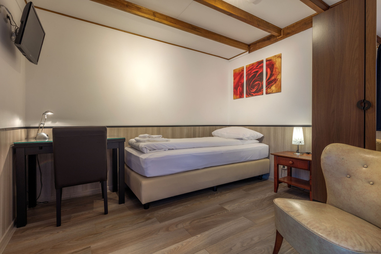 Bedroom 4, Hotel Pension Randenbroek, Amersfoort