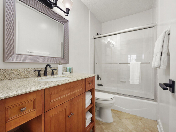 Bathroom 5, Fairway Dream, Saint Johns