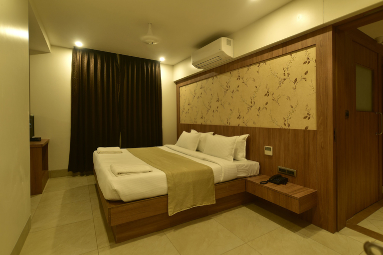 Bedroom 2, Panchavati Express, Nashik