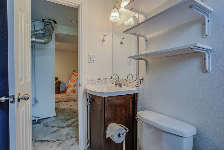 Bathroom 4, 4BD Palmer Park Trails & Space, El Paso