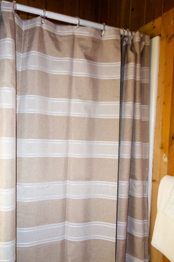 Bathroom 4, The Gold Pan Motel, Colfax