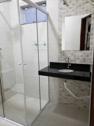 Bathroom 4, Studio Recanto do Teimoso Centro, Ubatuba