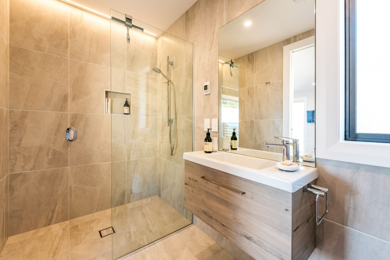 Bathroom, The Apartment at Te Whau Point, Auckland