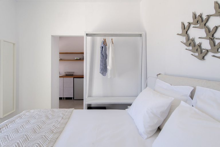 Bedroom 5, Kymo Luxury Suites Paros, South Aegean