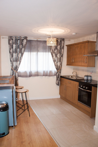 Others 4, 1 Bedroom Apartment in Bradford, Bradford