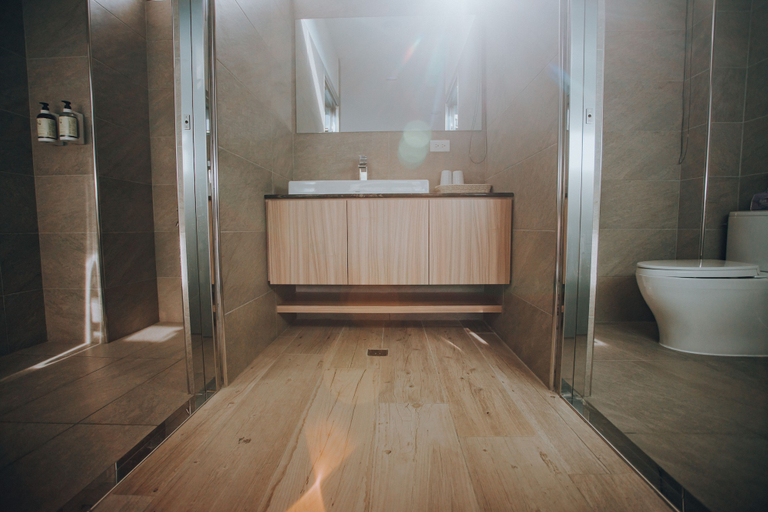 Bathroom 3, Ruili Tea Villa, Chiayi County