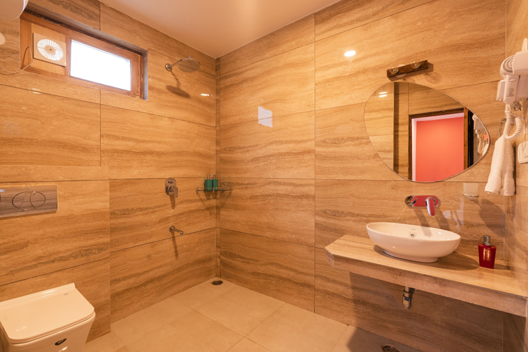 Bathroom 3, Zen Manali by Keekoo Stays, Kullu