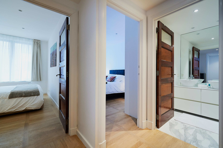 Bedroom 3, Suites 124, Bruxelles
