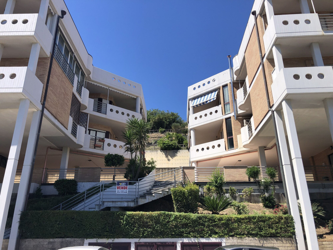 Exterior & Views 1, Cala di Rio B&B, Campobasso