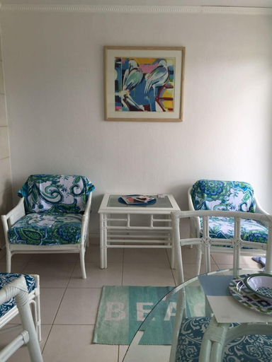 Others 5, Cute beach apartment