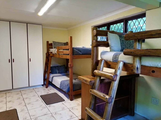 Bedroom 2, Rock Inn, Ugu