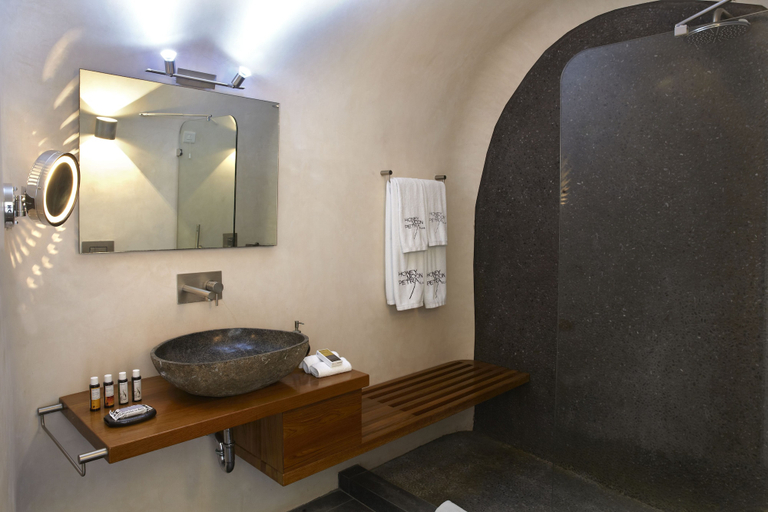 Bathroom 5, Honeymoon Petra Villas, South Aegean