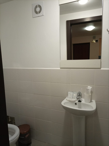 Bathroom 3, Auto&Motel Arneevo, Serpukhovskiy rayon