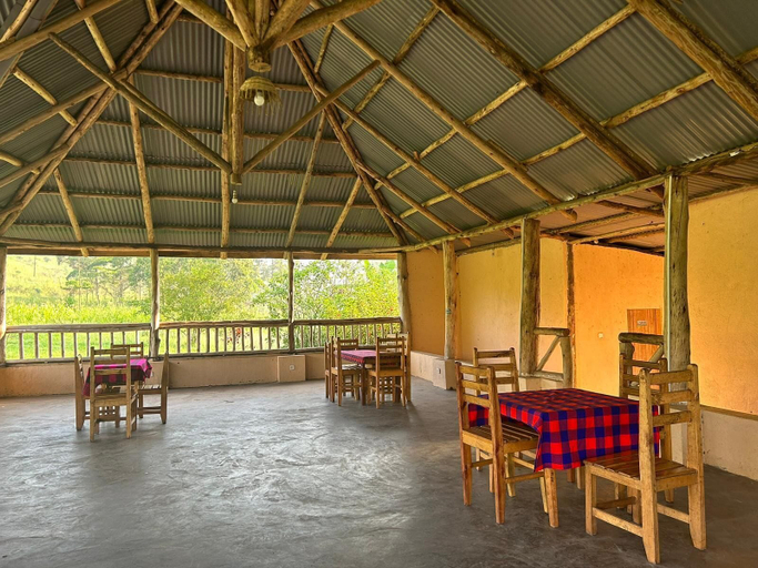 Food & Drinks, Nguse River Camp, Buhaguzi