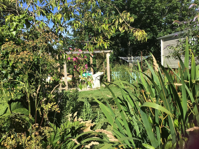 Others 4, 1bed Cottage Sleeps 2 - Enclosed Garden, Pets, Bbq, Cornwall