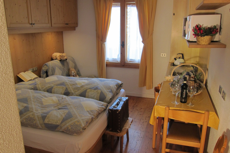 Bedroom 3, Chalet del Sole, Sondrio