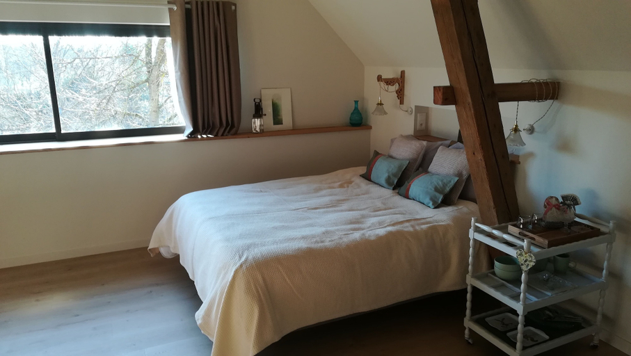 Bedroom 3, Hissele, Bas-Rhin