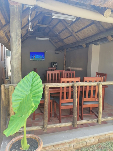 Others 5, 848 Guest House, Hwange