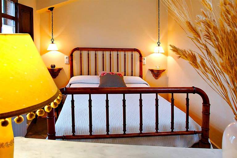 Bedroom 3, Cal Carulla, Barcelona