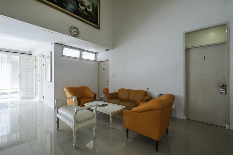 Others 5, OYO 1873 Kyai Luhur Guest House, Bandung