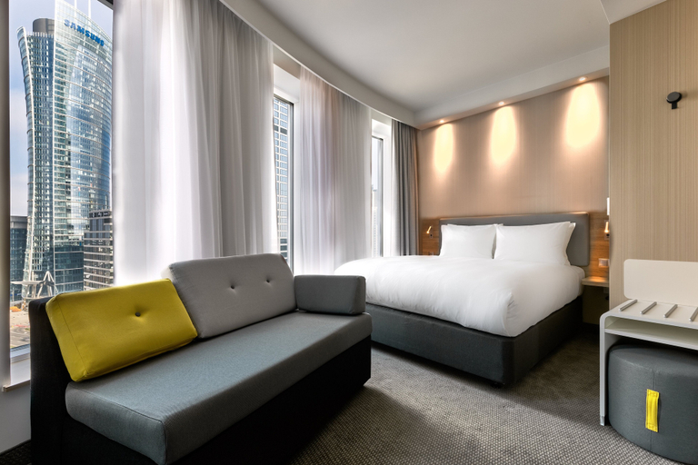 Bedroom 3, Holiday Inn Express WARSAW - THE HUB by IHG, Warsaw