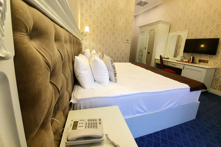 Bedroom 3, La Casa Sahil Hotel, Baku