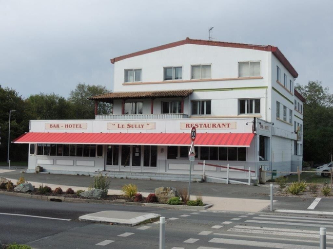 Exterior & Views 2, Hotel Le Sully, Vendée