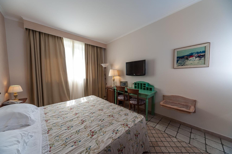 Bedroom 3, La Primula, Potenza