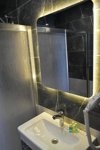 Bathroom 5, Avcilar Garden Hotel, Avcılar