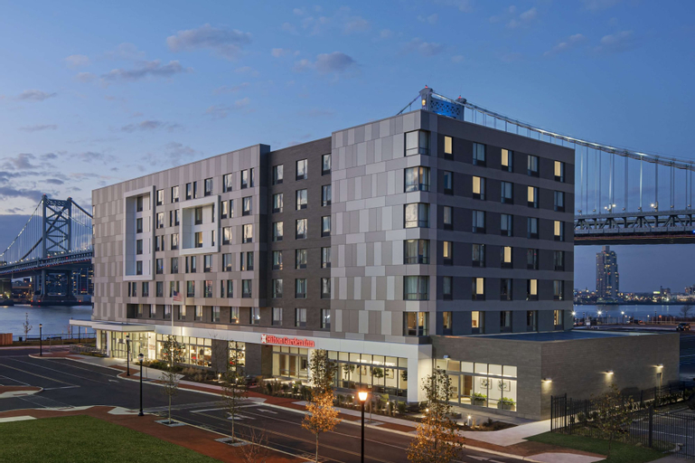 Hilton Garden Inn Camden Waterfront Philadelphia, Camden