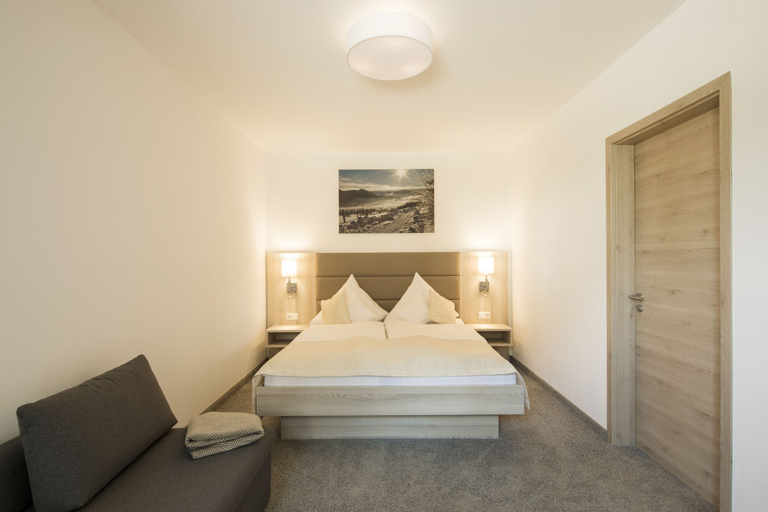 Bedroom 2, Lieblings P L A T Z Appartement, Waldeck-Frankenberg