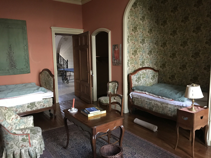 Bedroom 3, Château de Joyeux - Chambres D'hôtes, Ain
