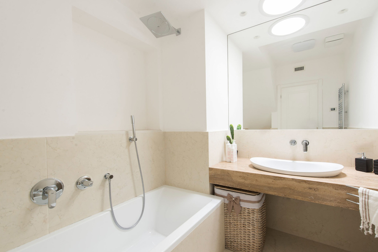 Others 2, Magione Apartment with Terrace by Wonderful Italy, Palermo