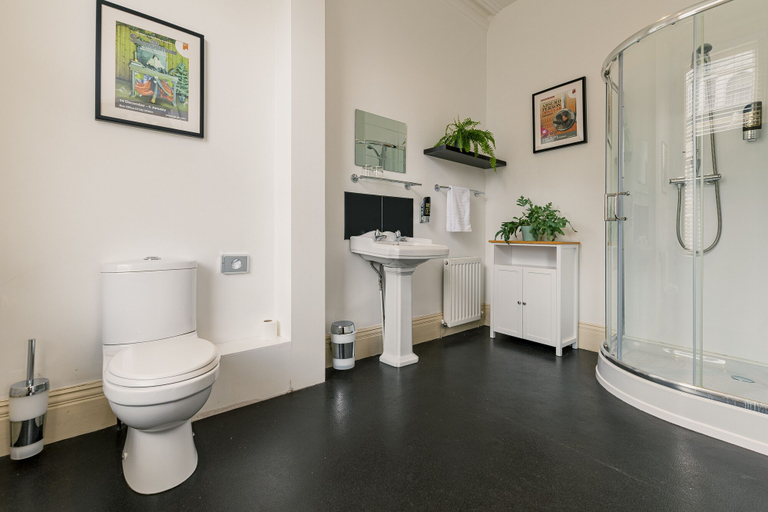 Bathroom 3, Rowntree Lodge, North Yorkshire